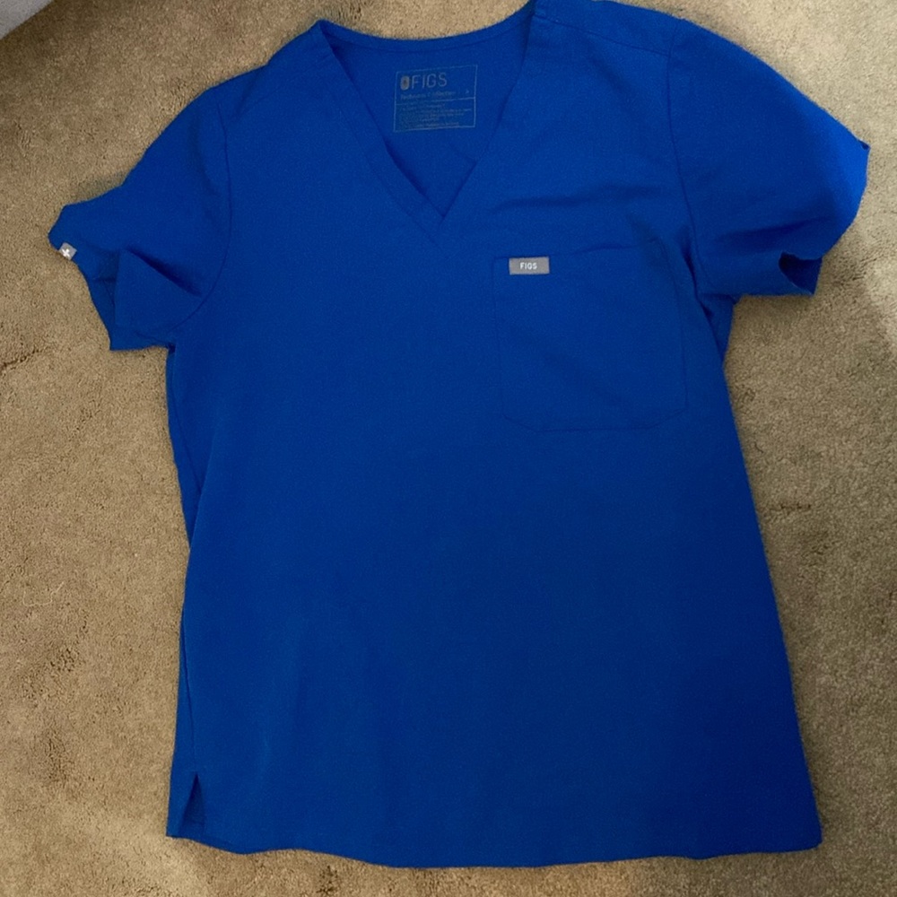 Small Figs Scrub Top Bundle - image 2